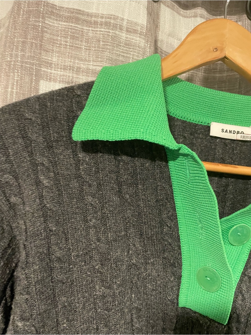 Sandro Gray Cable-Knit Sweater with Bright Green Polo Collar - Picture 4 of 8